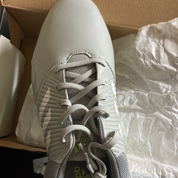 Adidas CP Traxion SL Golf Shoes - Men’s size 11 - Brand new in box. - Picture 6 of 10